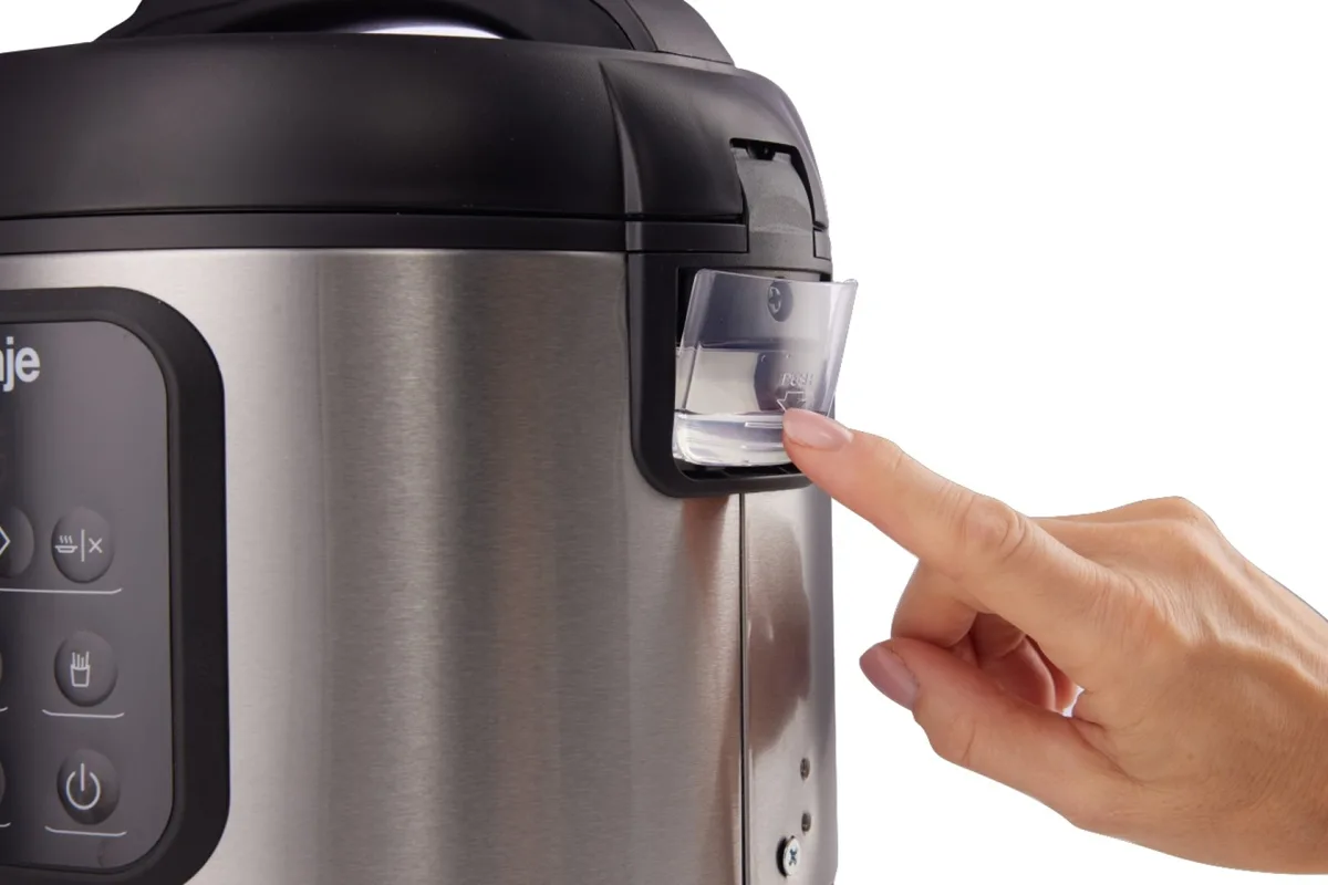 Мультиварка Gorenje 2 л пластикова нержавіюча сталь чорна 5 програм