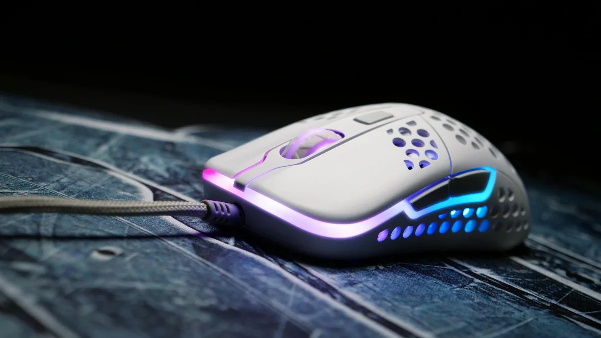 Миша Xtrfy M42, USB-A, RGB,  білий