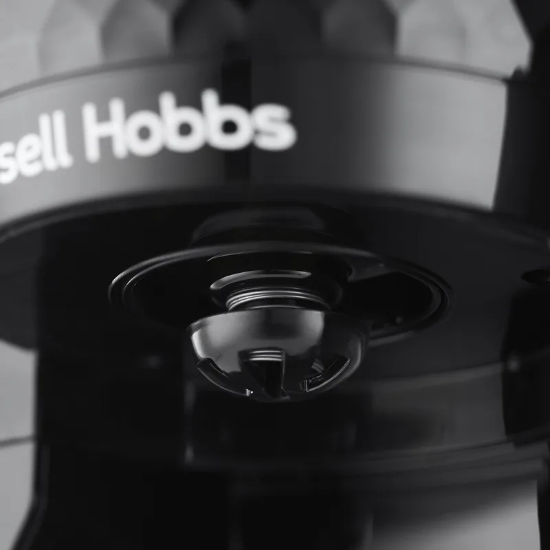 Кавоварка Russell Hobbs крапельна 1,25л чорна мелена