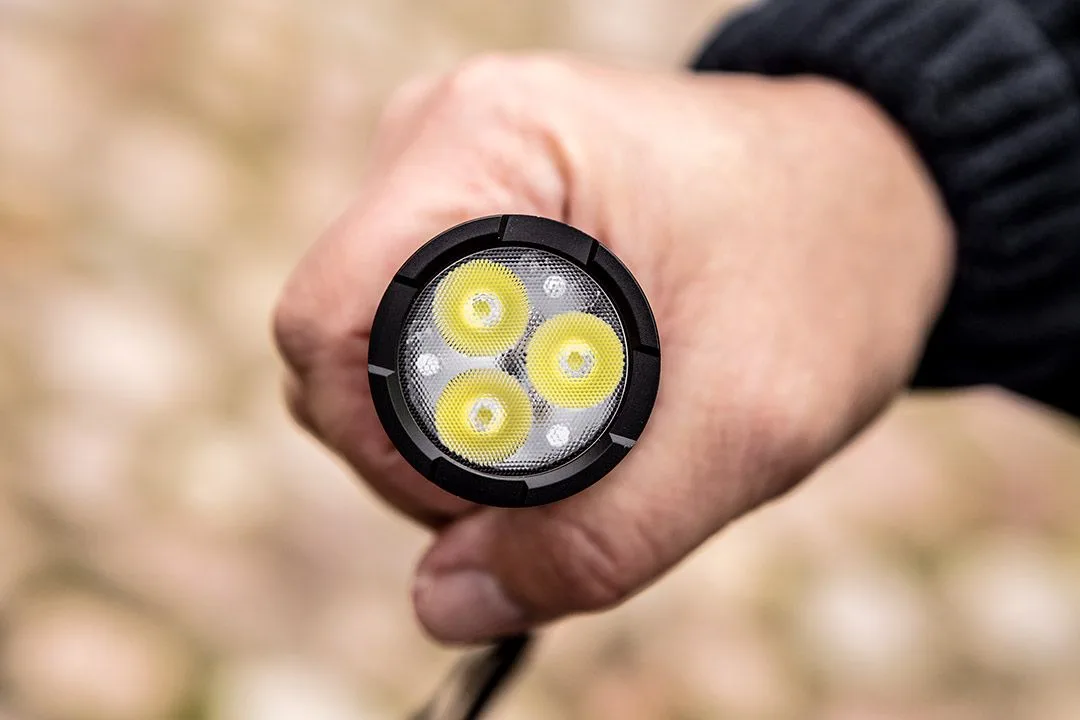 Ліхтар ручний акумуляторний Neo Tools, 4000мА·год, 3300лм, 30Вт, 5 функцій освітлення, алюмінієвий, IPX4