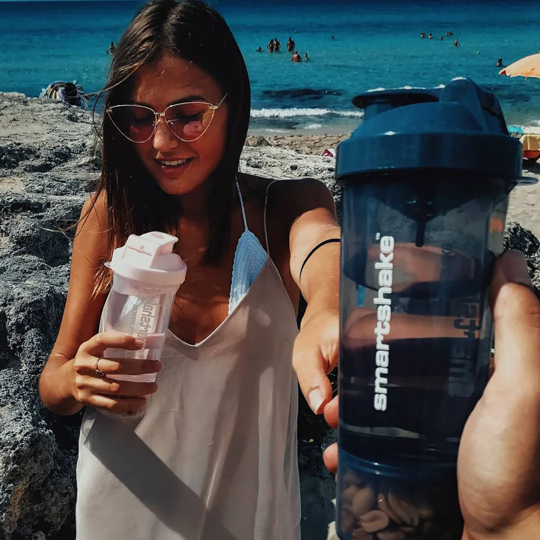 Шейкер спортивний SmartShake пластик 500ml чорний