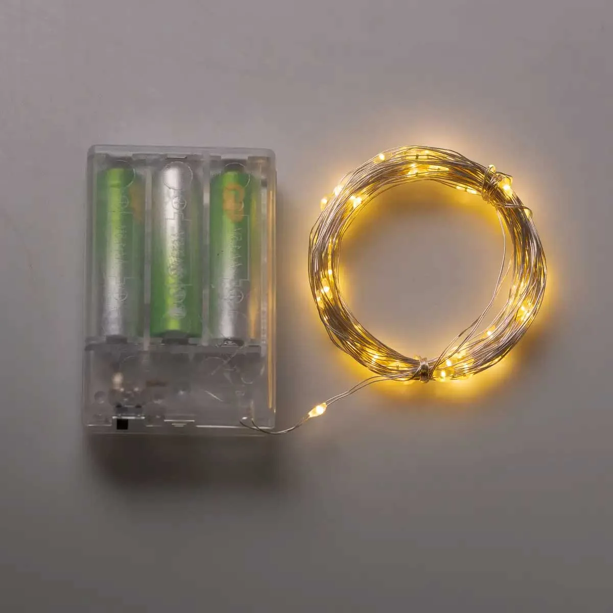 Гірлянда світлодіодна 10 м жовта на батарейках 100 led білий дріт