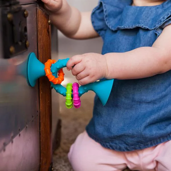 Прорізувач брязкальце Fat Brain Toys силіконовий 12,7х7х5 см бірюзовий