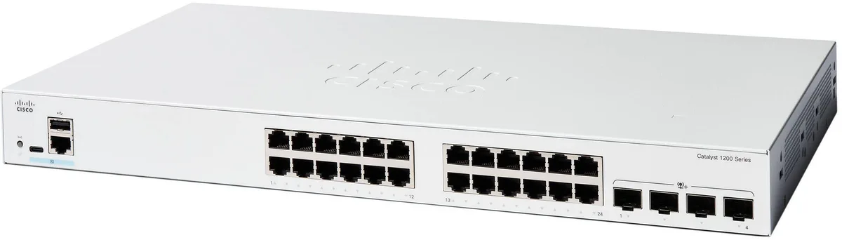 Комутатор Cisco 24 порти 10/100/1000 4 порти 10G SFP+ керований