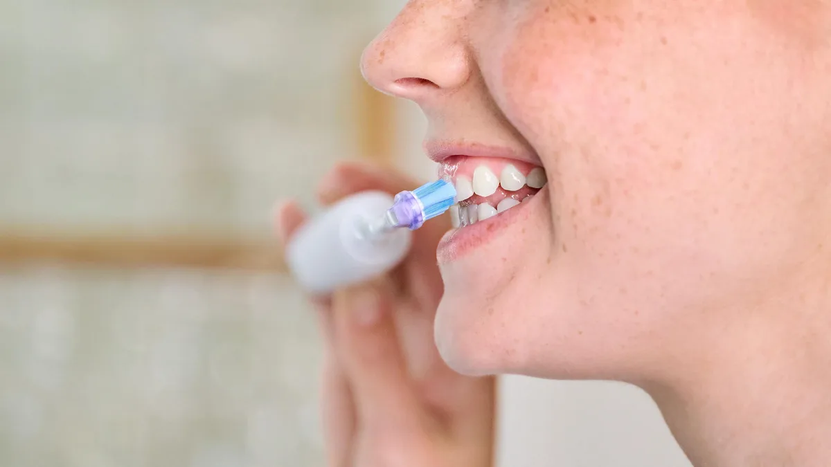 Насадки для звукової зубної щітки Philips Sonicare HX9052/87 Преміум Догляд за яснами.