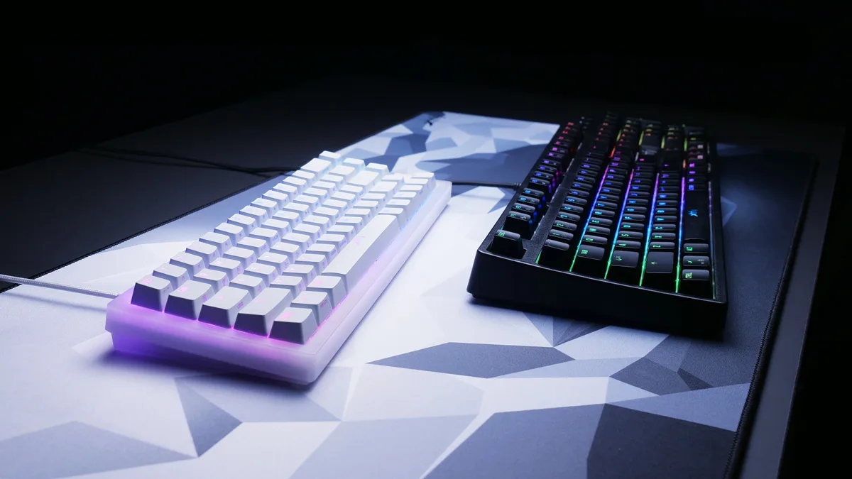 Клавіатура механічна Xtrfy K5 68Key, Kailh Red, USB-A, EN/UA, Hot-swap, RGB, біла