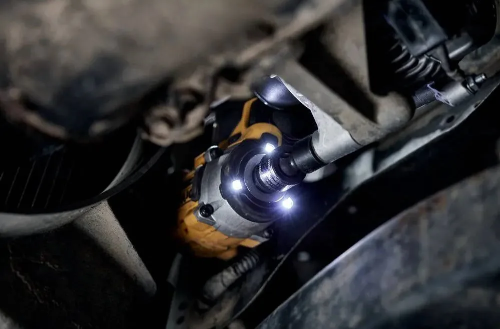 Гайковерт ударный DeWalt XR 18В 610Нм 2500об/мин без АКБ и ЗУ для затяжки гаек электроинструмент