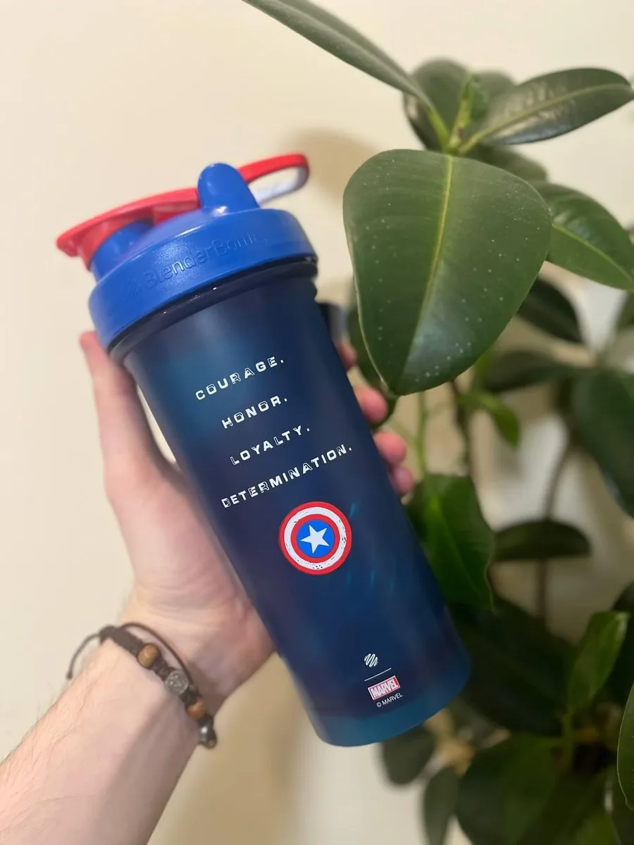 Шейкер спортивний BlenderBottle пластик 820 мл Синій