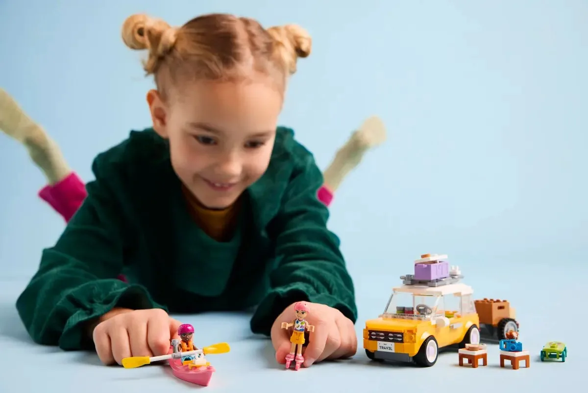 Конструктор LEGO Friends Автомобіль різнокольоровий для дітей від 6 років
