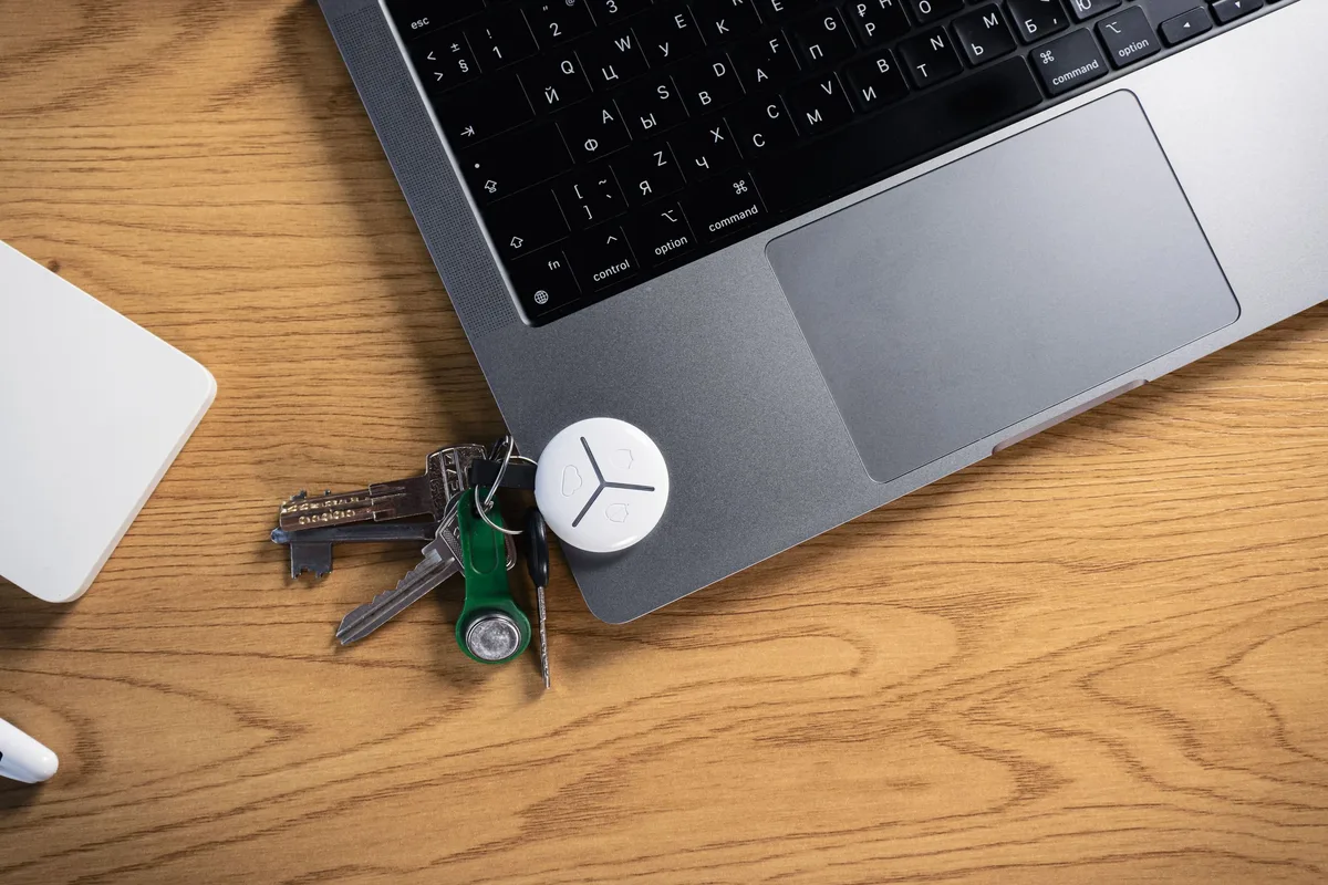 Брелок U-Prox Keyfob White, 3 кнопки, бездротовий, білий