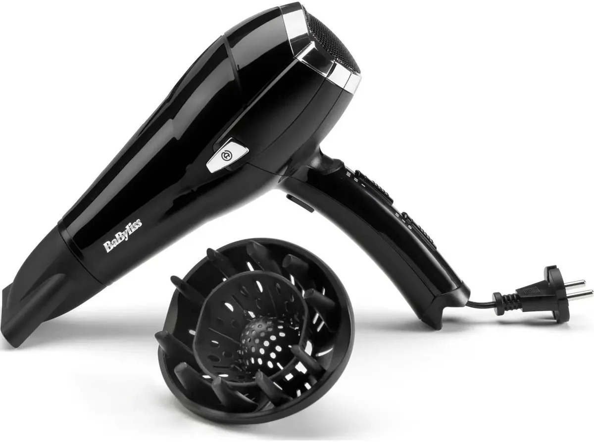 Фен Babyliss CordKeeper, 2000Вт, 3 скорости, ионизация, холодный обдув, автоматическая уборка шнура, черный
