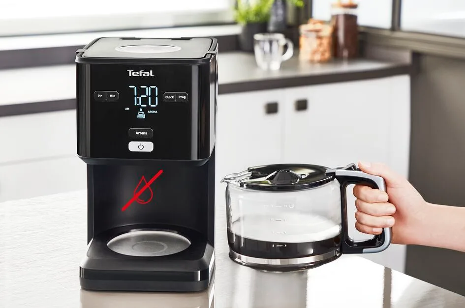 Кавоварка крапельна Tefal пластик 31,8х18,6х23,5 см чорна