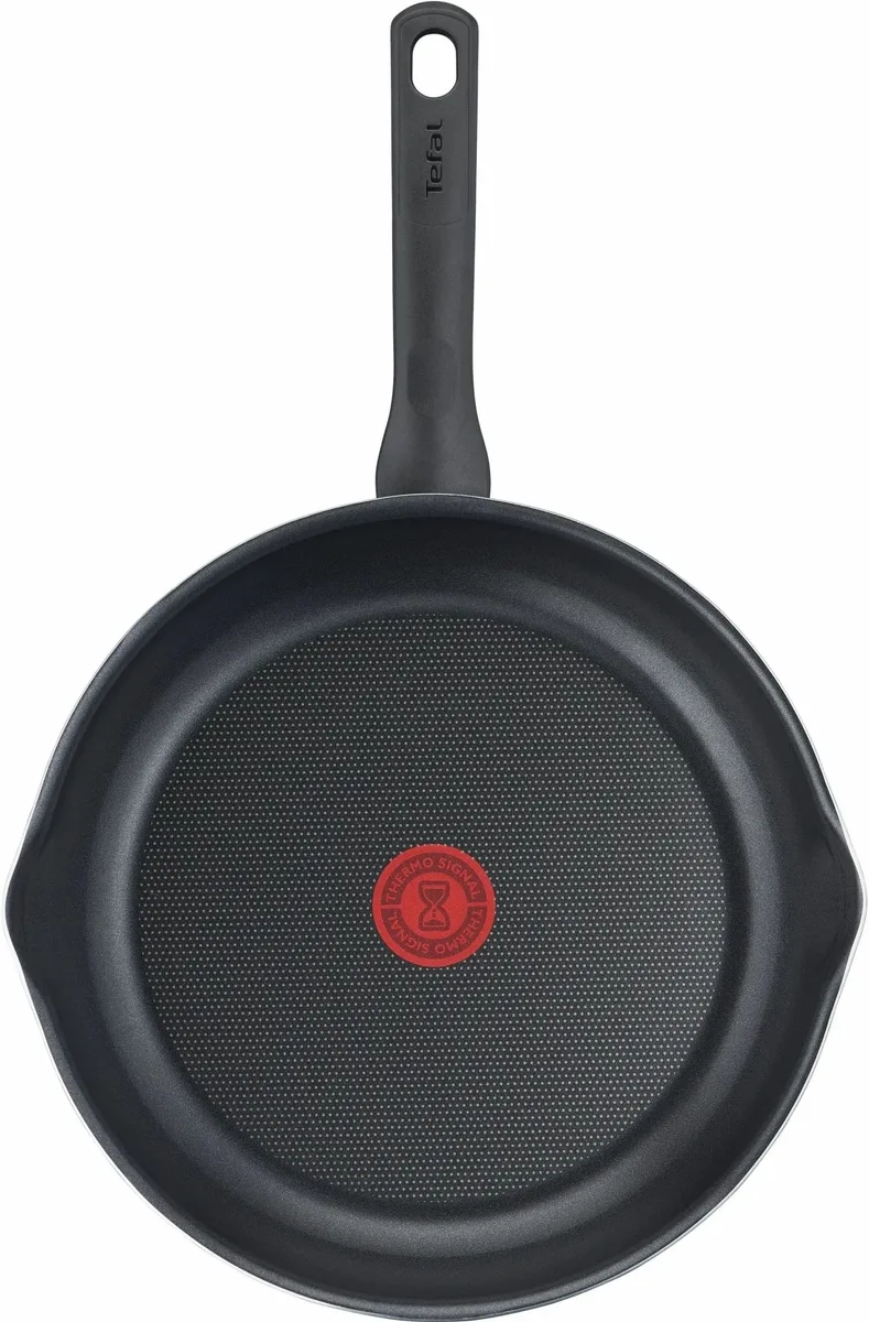 Сковорода з кришкою Tefal Day by Day, 24 см, алюмінієва, з бакелітовою ручкою та скляною кришкою, чорного кольору.