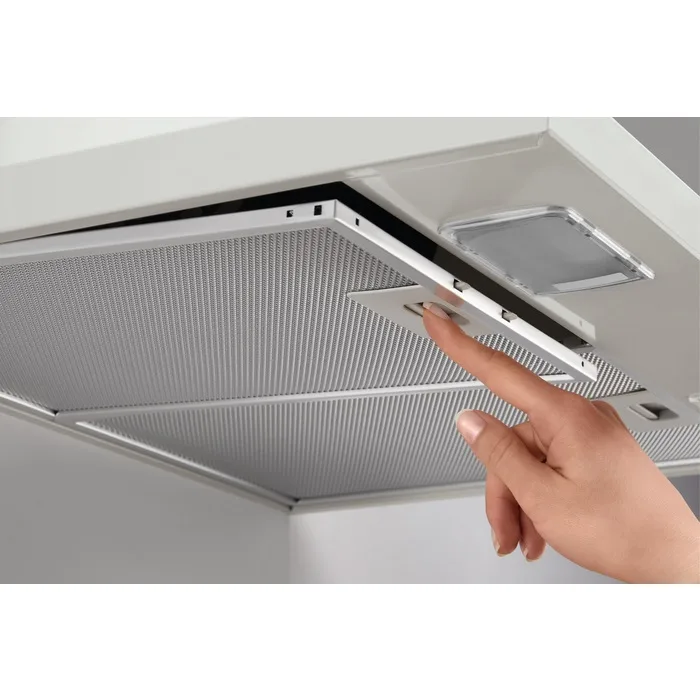 Купольная вытяжка Electrolux Rococo, 60 см, 420 м3/ч, цвет шампань.