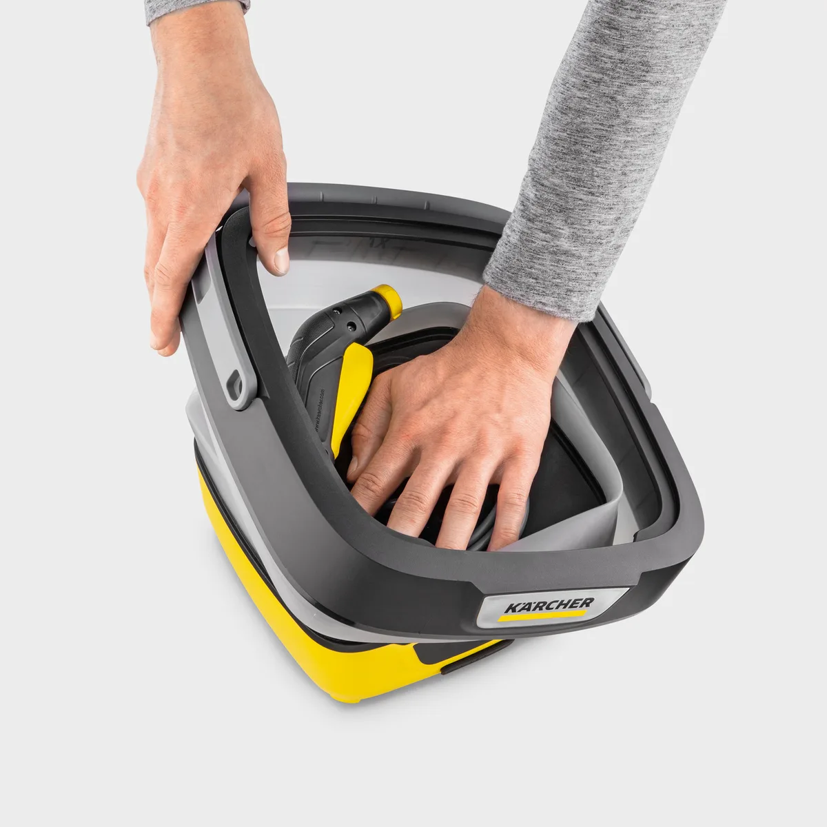 Мінімийка Karcher акумуляторна 8л 2лхв шланг 1,8м 2,2кг Foldable
