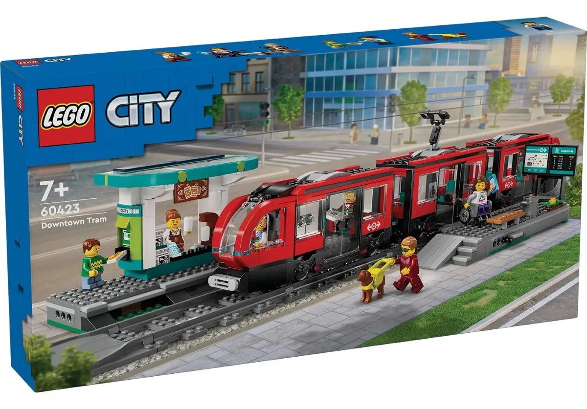 Конструктор LEGO City Трамвай і вокзал у центрі міста