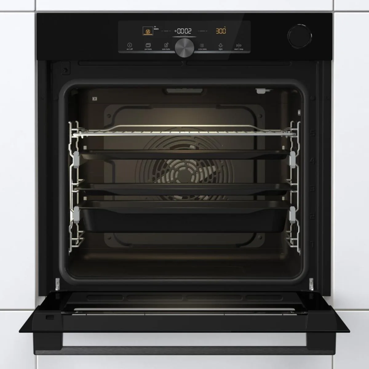 Духова шафа Gorenje електрична 77л A+ з Wi-Fi чорна для випікання і готування з функцією парового очищення
