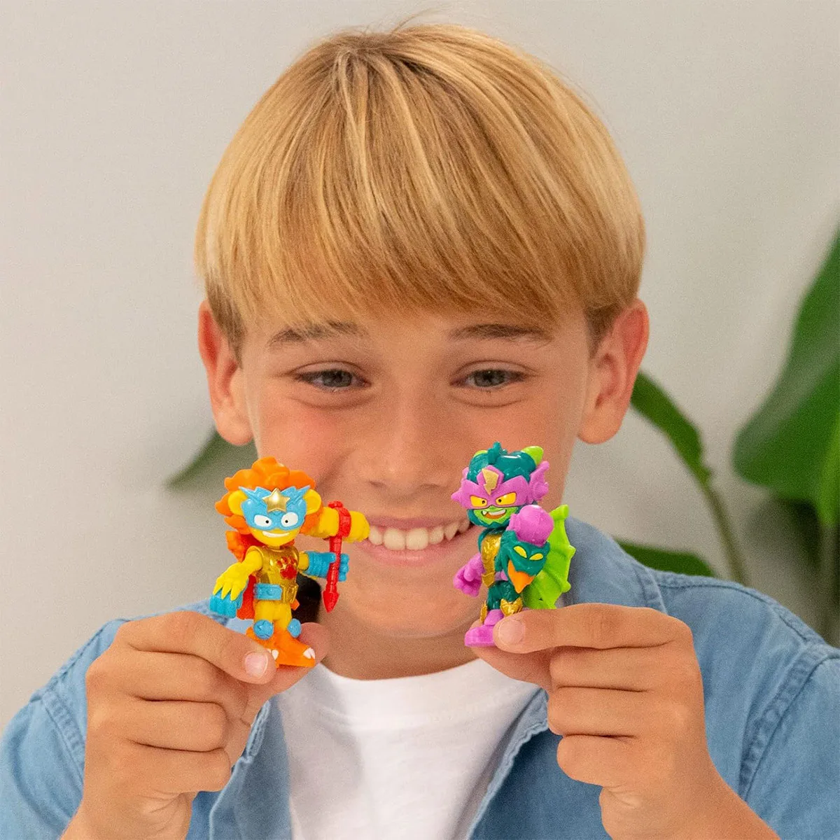 Ігровий набір SuperThings Wild Kids полімер 19х15,5х12,2 см