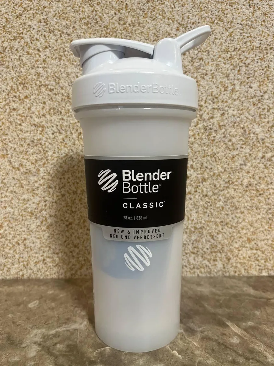 Шейкер спортивний BlenderBottle Tritan 820 мл Білий