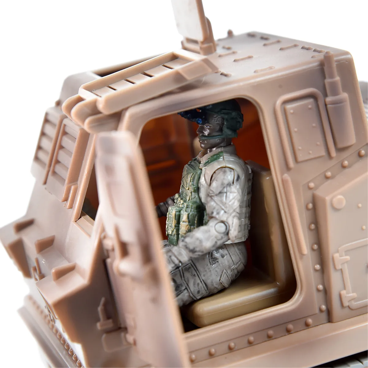 Игровой набор ELITE FORCE ПУСКОВАЯ РАКЕТНАЯ УСТАНОВКА M270A1 полимер 14.5х30х39.4 см