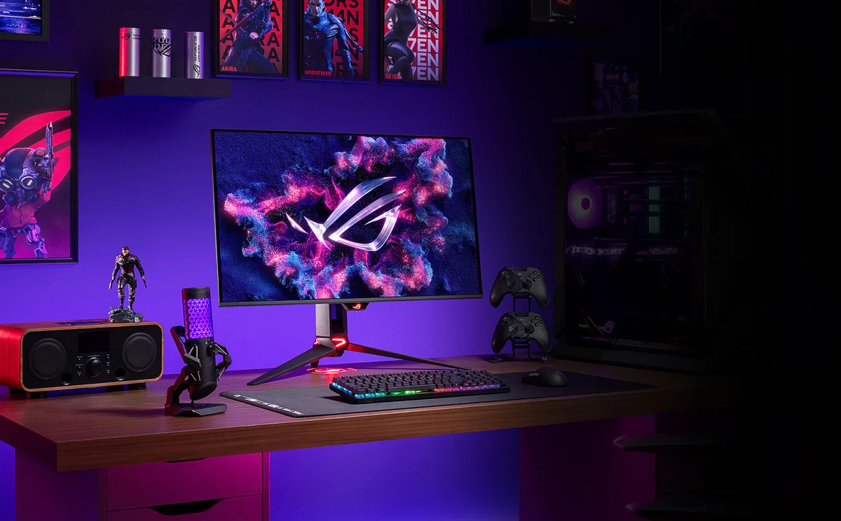Монітор Asus 31.5" ROG Swift PG32UCDMR 2xHDMI, DP, USB-C, 3xUSB, QD-OLED, 3840x2160, 240Hz, 0.03ms, DCI-P3 99%, AdaptiveSync, HAS, HDR400