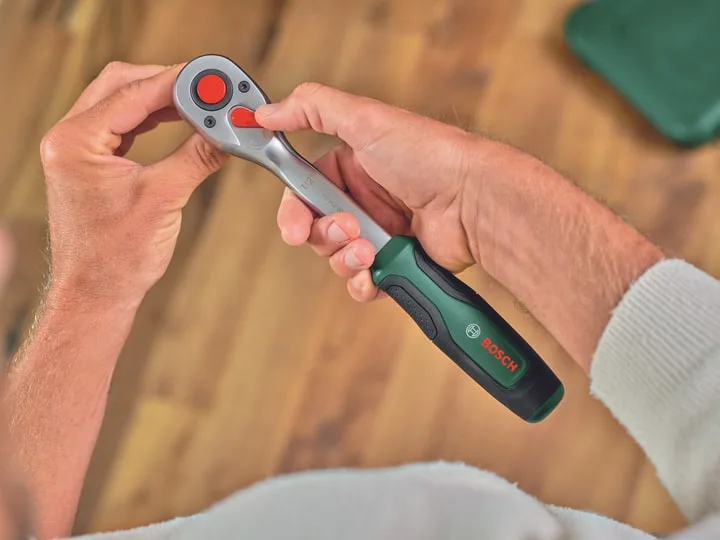 Ключ трещотка Bosch 1/2" храповик 72 зубца металлический