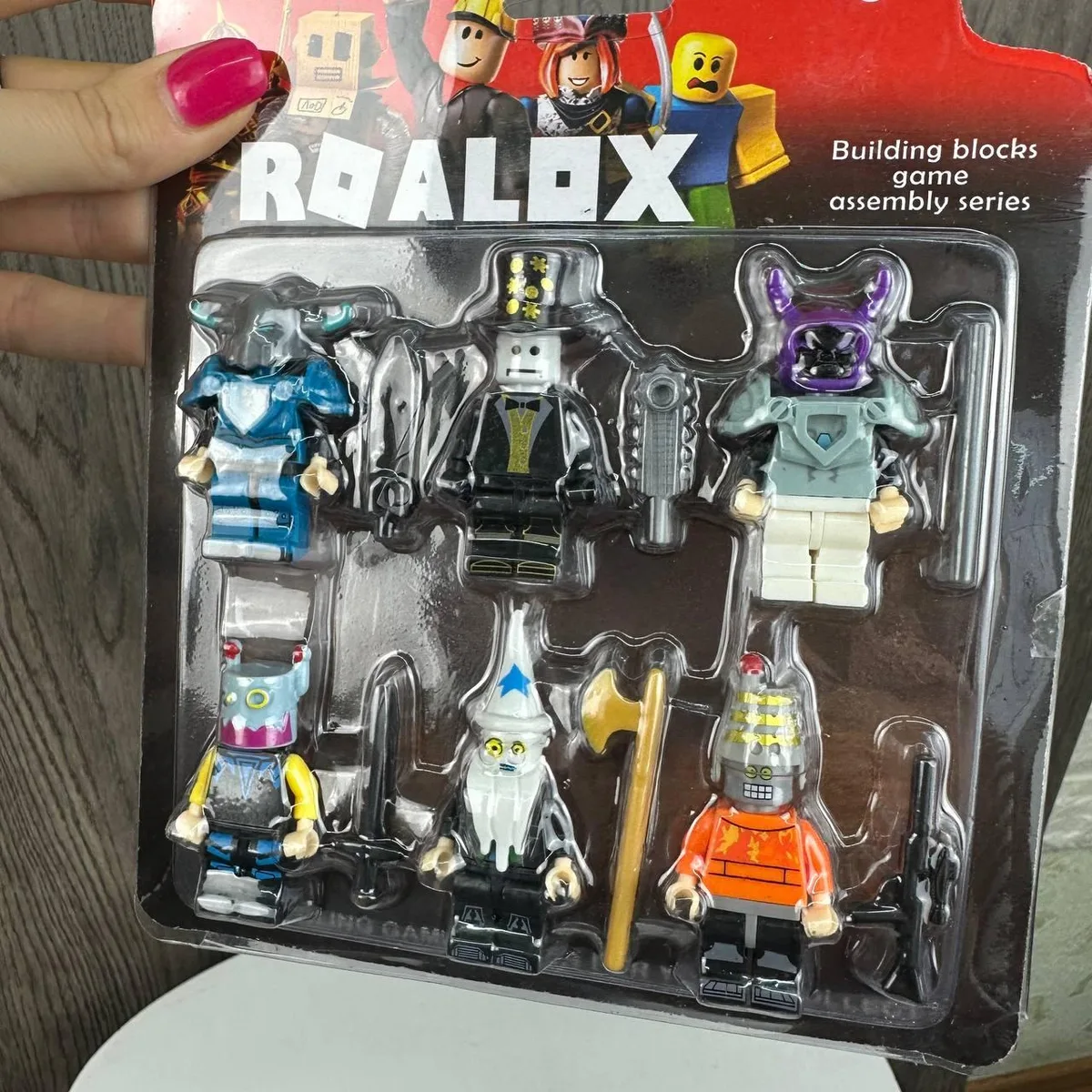 Набір фігурок LEGO Roblox 12 деталей пластик 19х16,5 см різні кольори