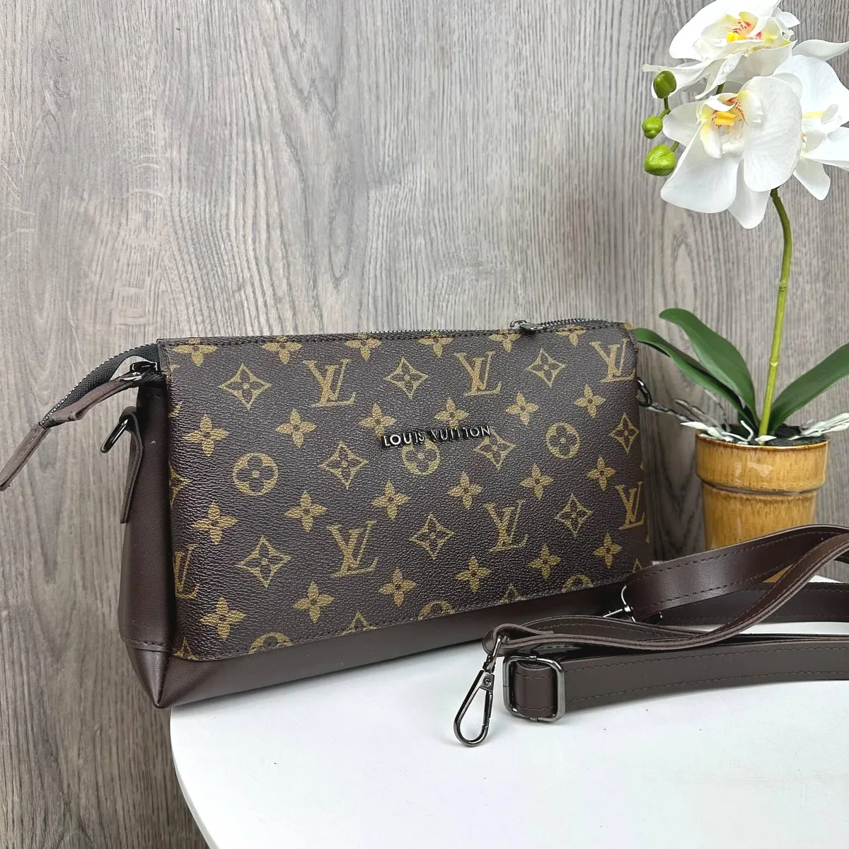 Жіноча міні сумочка-клатч квадратна 29x15x10 см екошкіра коричнева