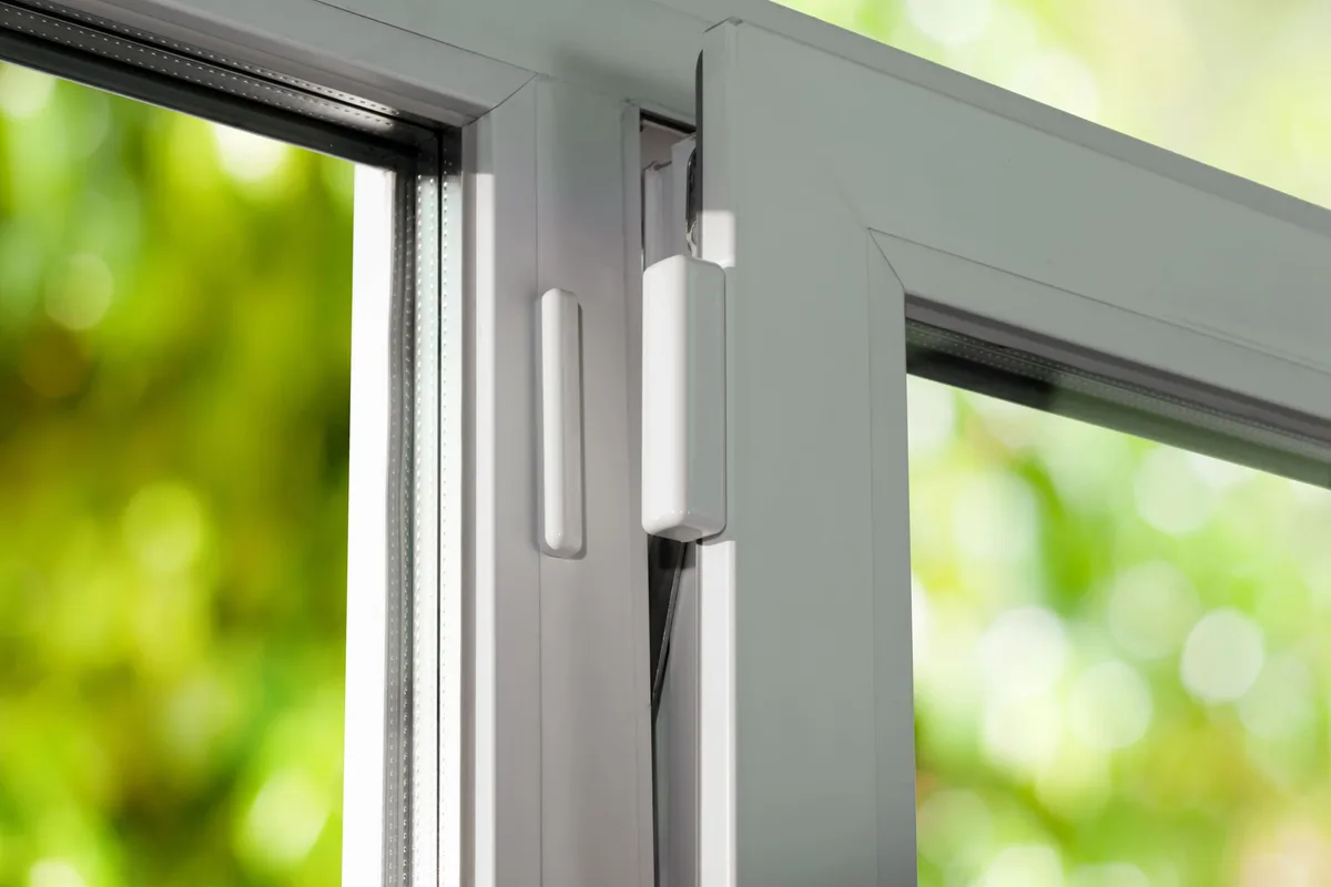 Датчик відкриття дверей та вікна U-Prox WDC White, бездротовий, білий