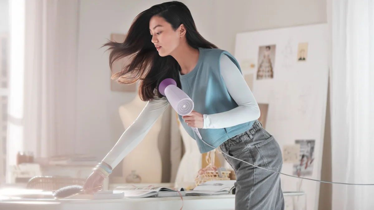 Фен Philips 2100 Вт 3 скорости 3 температуры лиловый