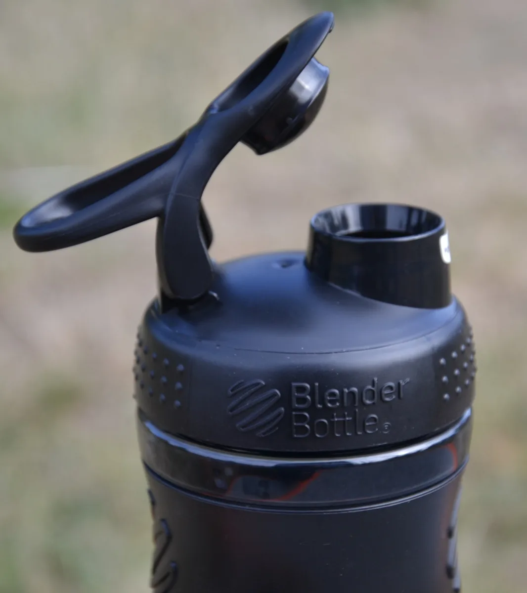 Шейкер BlenderBottle Tritan 590 мл Чорний