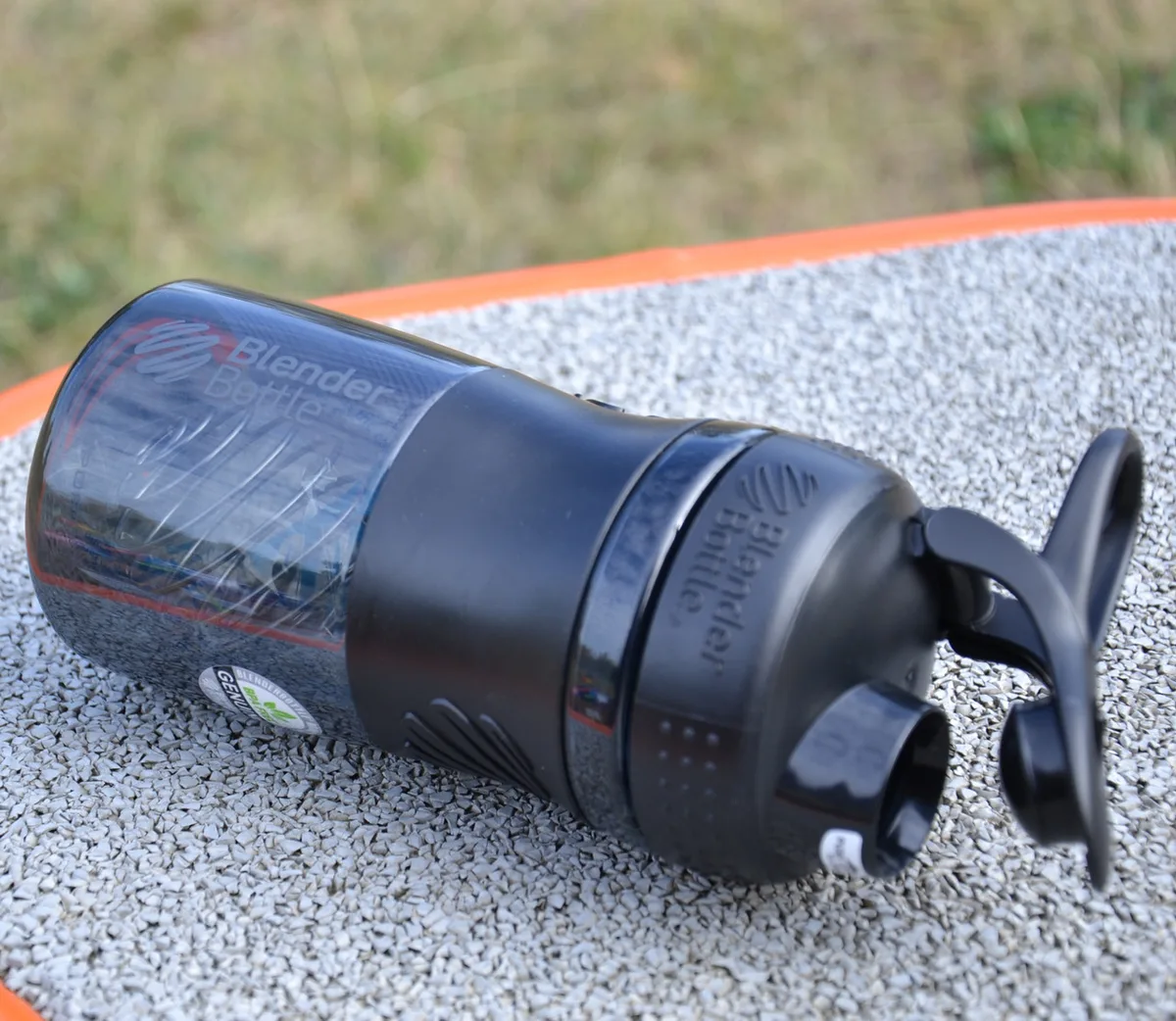 Шейкер BlenderBottle Tritan 590 мл Чорний