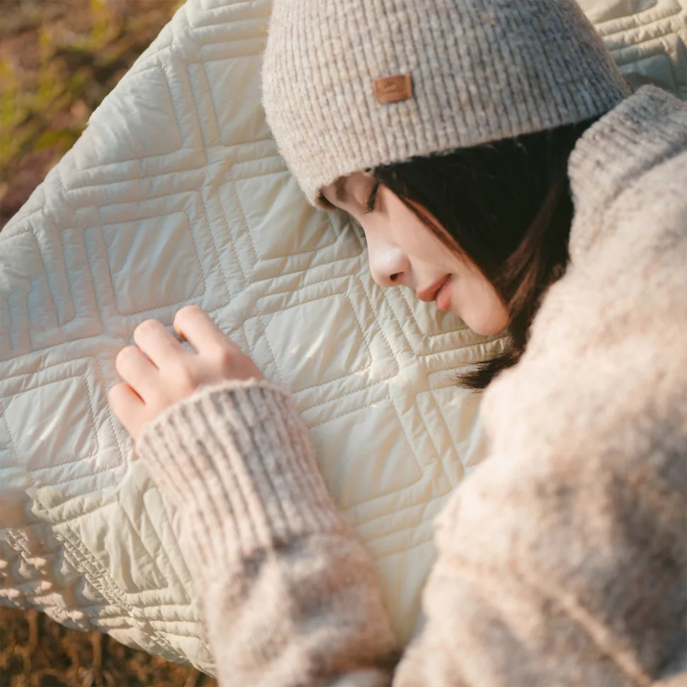 Ковдра з підігрівом Naturehike нейлон 190х95 см бежевий