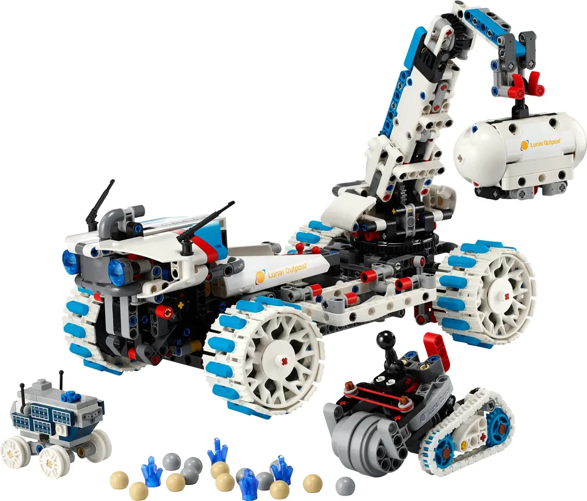Конструктор LEGO Technic Місяцехід Lunar Outpost. Космічний корабель