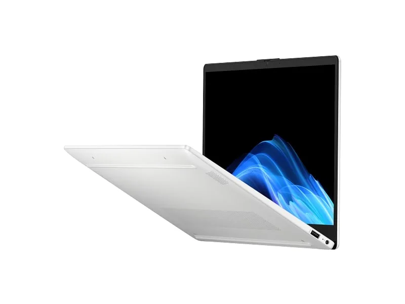 Ноутбук HP OmniBook 3 15-fn0000ua 15.6" FHD IPS AG, AMD AI 7 350, 32GB, F1TB, UMA, Win11, сріблястий