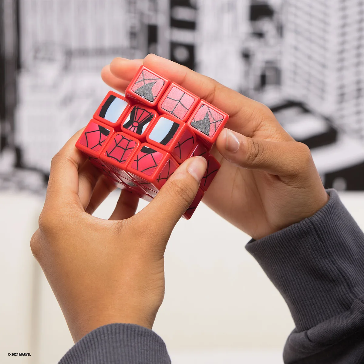 Головоломка Rubik's полімер 6,3х6,3х9,9 см Людина-Павук