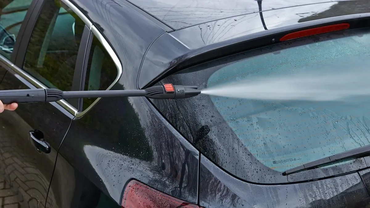 Мінімийка високого тиску Bosch UniversalAquatak 125 1500Вт 125бар 360л/год шланг 5м 7.7кг