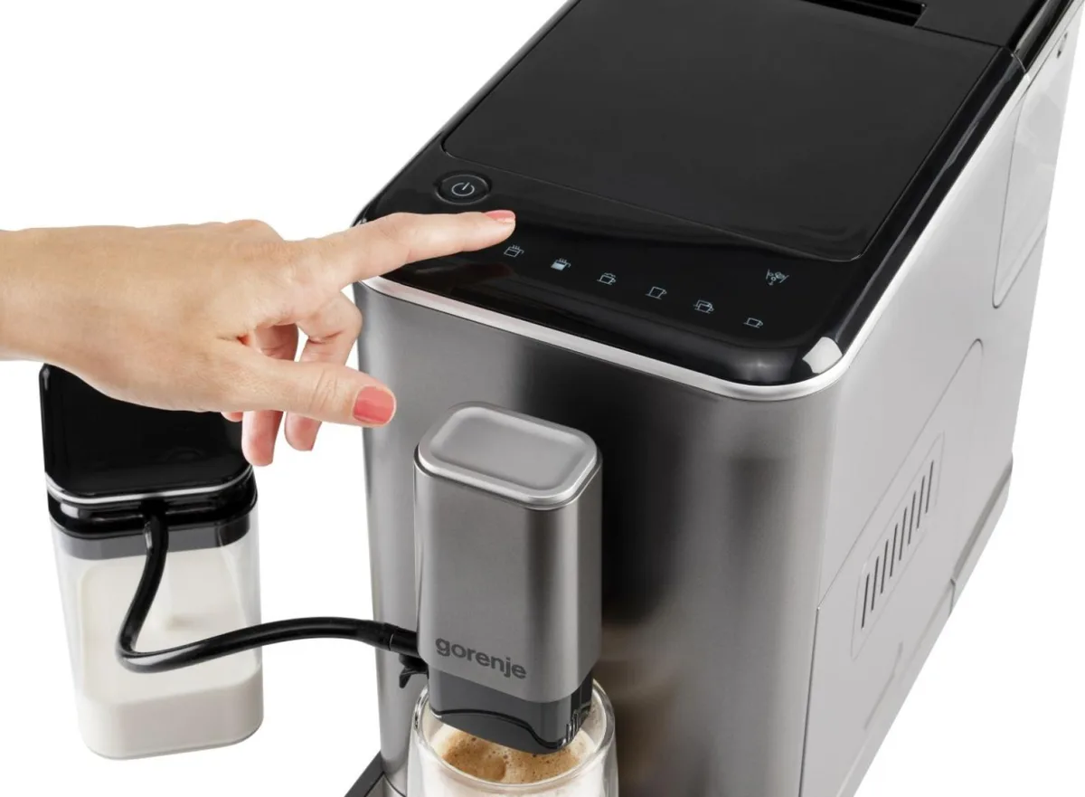 Кавомашина Gorenje, 1,5 л, для зернової кави, автоматичний капучинатор, дисплей з авторецептами - 7, сенсорне управління, антрацит