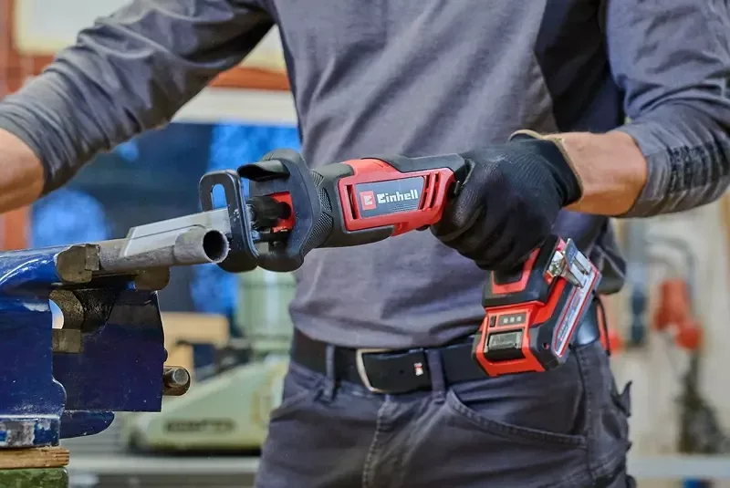 Акумуляторна шабельна пила Einhell 50 мм 13 мм 1,13 кг