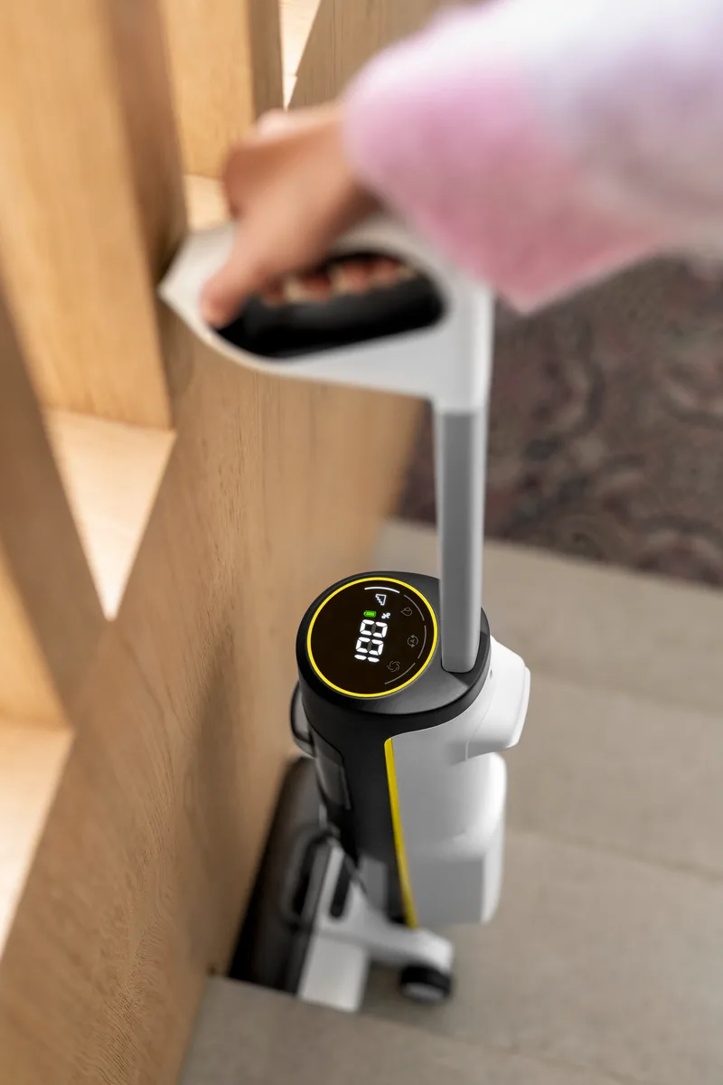 Пилосос Karcher ручний миючий акумуляторний 180Вт 4,1кг білий