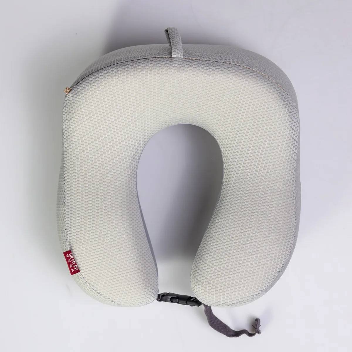 Подушка для шеи Camelback Memory Foam 25х23х14 см оливковый