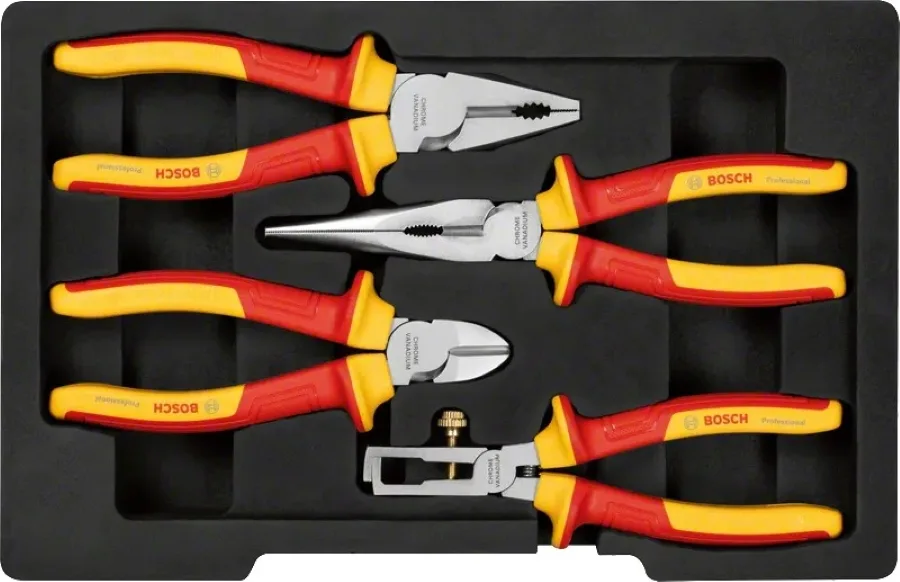 Комплект інструментів Bosch Professional: комбіновані плоскогубці, діагональні бокорізи та плоскі інструменти.