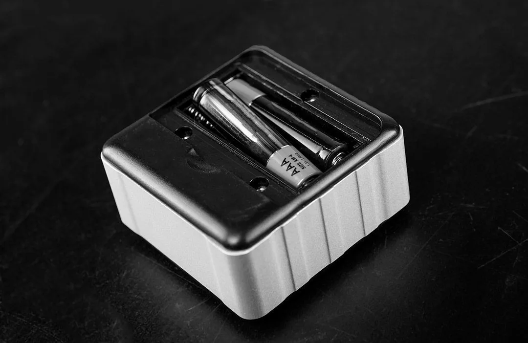 Кутомір Neo Tools, точність ±0.1°, 4 режиму вимірювання, магнітний.