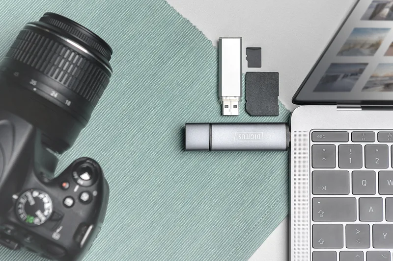 Картридер DIGITUS USB-C/USB 3.0 SD/MicroSD