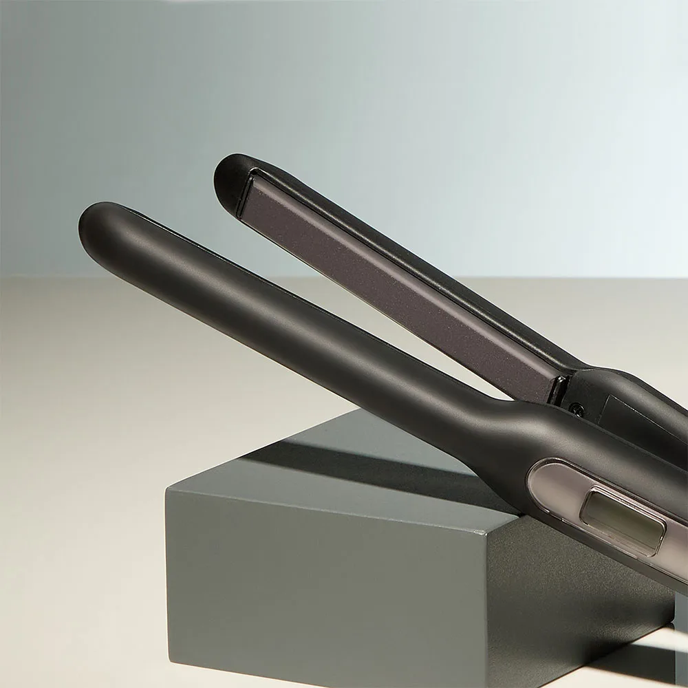 Випрямляч волосся Remington PRO-Ceramic Ultra Slim, 9 температурних режимів, 150-230°C, з чохлом, дисплеєм, керамічним покриттям,