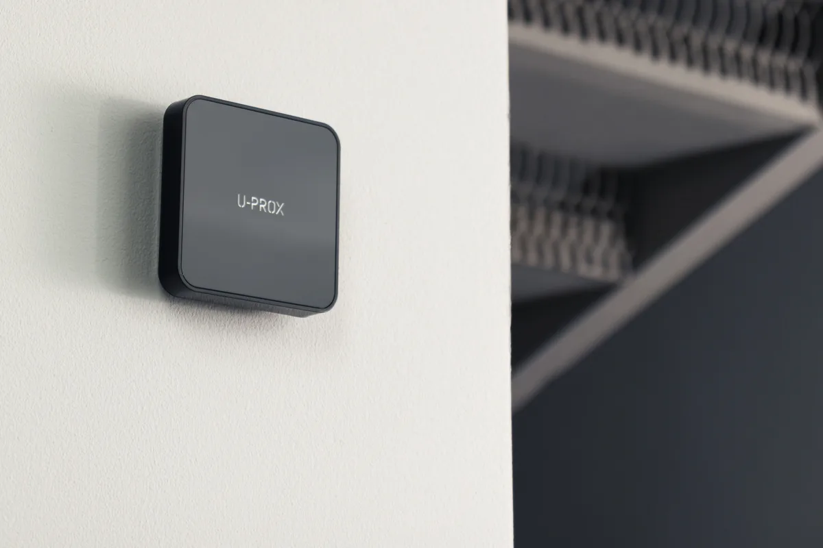 Беспроводная сирена для помещений U-Prox Siren Black, 85 дБ, беспроводная, черный.