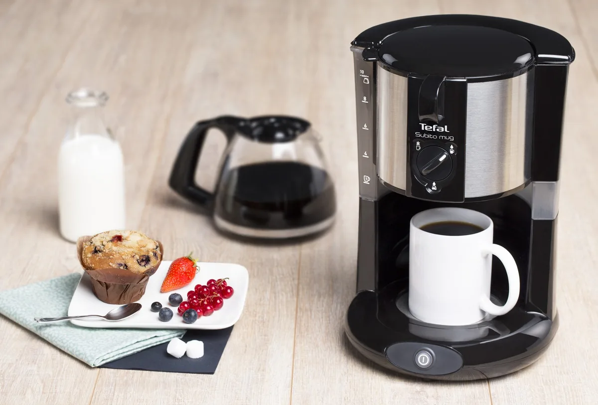 Кавоварка крапельна Tefal пластик 1,25 л чорна 1000 Вт