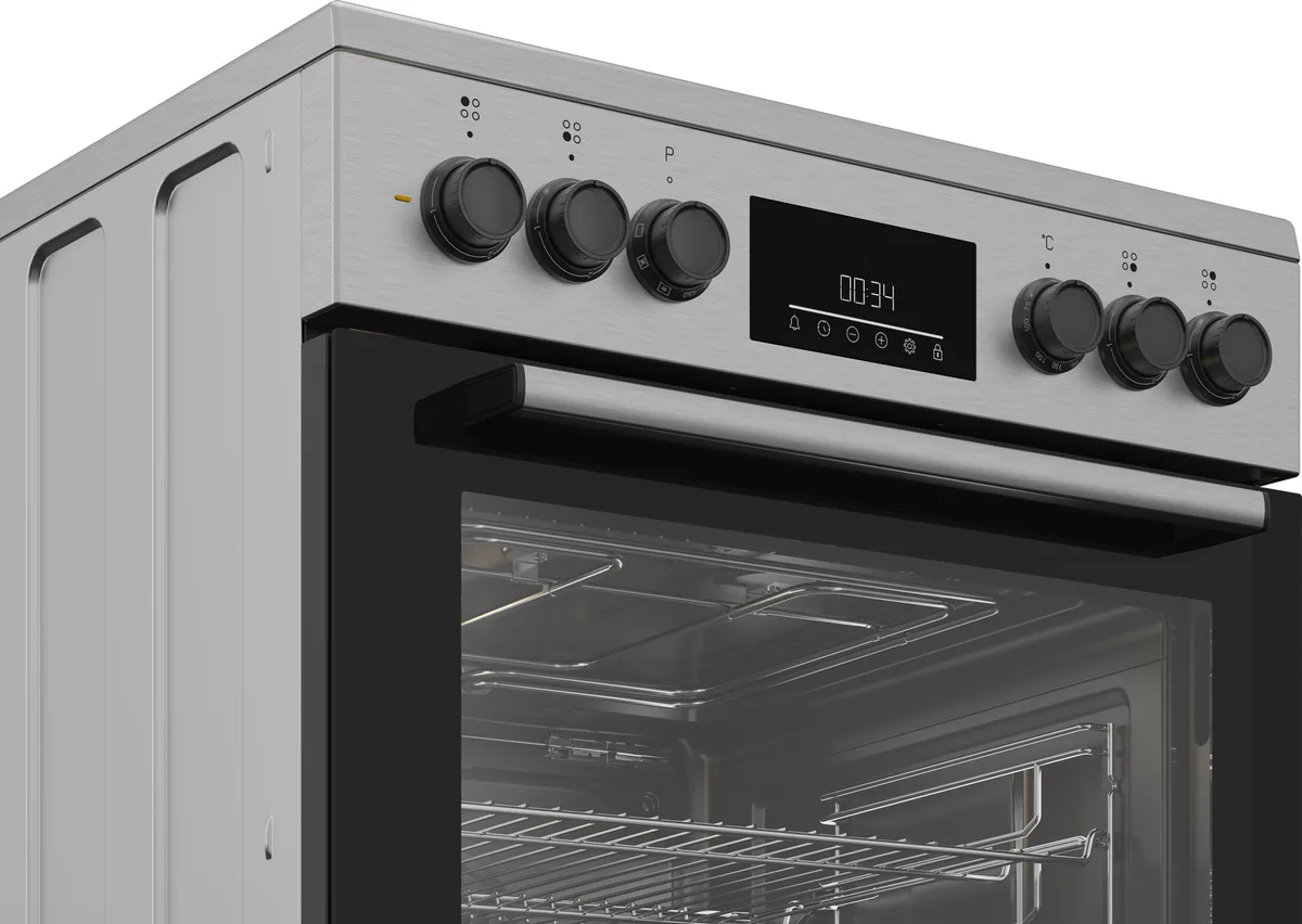 Електрична склокерамічна плита Beko, 72 л, 60x60 см, з дисплеєм і конвекцією, нержавіюча сталь.