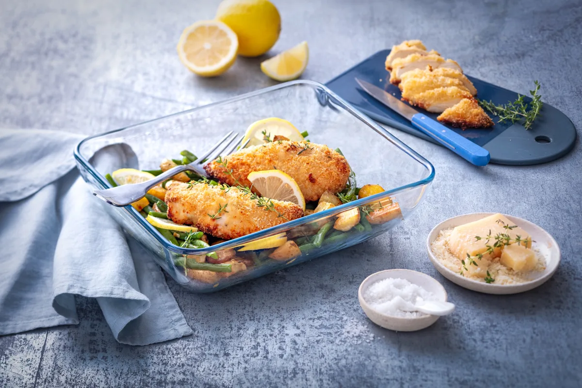 Форма Pyrex боросилікатне скло 22х17 см з кришкою