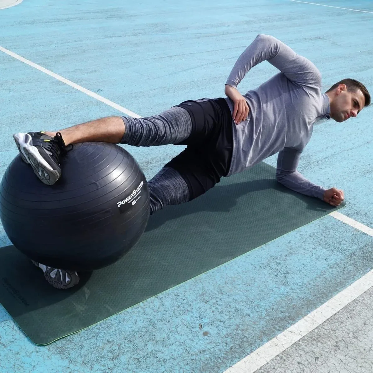 М'яч для фітнесу Active Point PVC 65 см Чорний